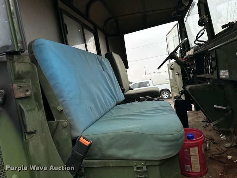 image for item ER4884 1985 AM General M929 6X6 dump truck