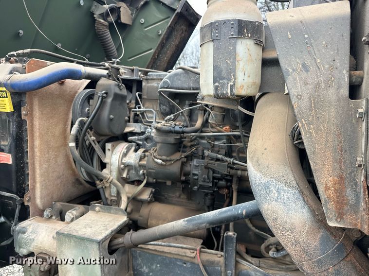 image for item ER4884 1985 AM General M929 6X6 dump truck