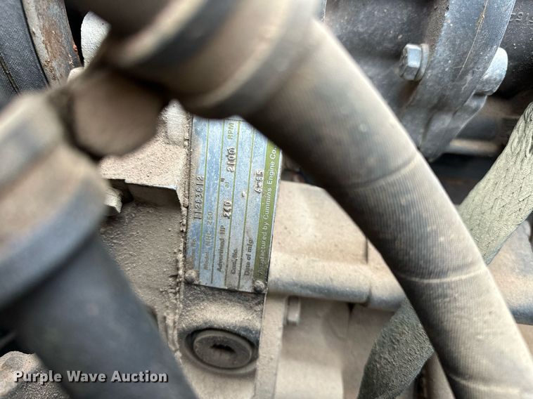 image for item ER4884 1985 AM General M929 6X6 dump truck