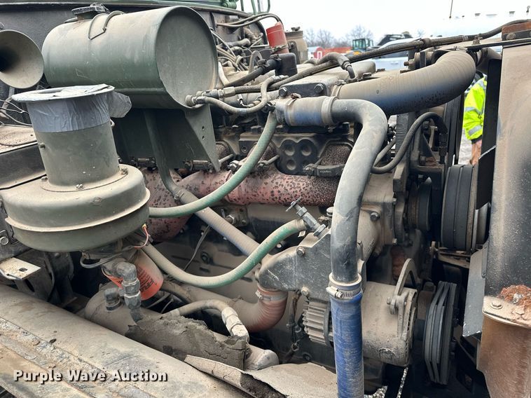 image for item ER4884 1985 AM General M929 6X6 dump truck