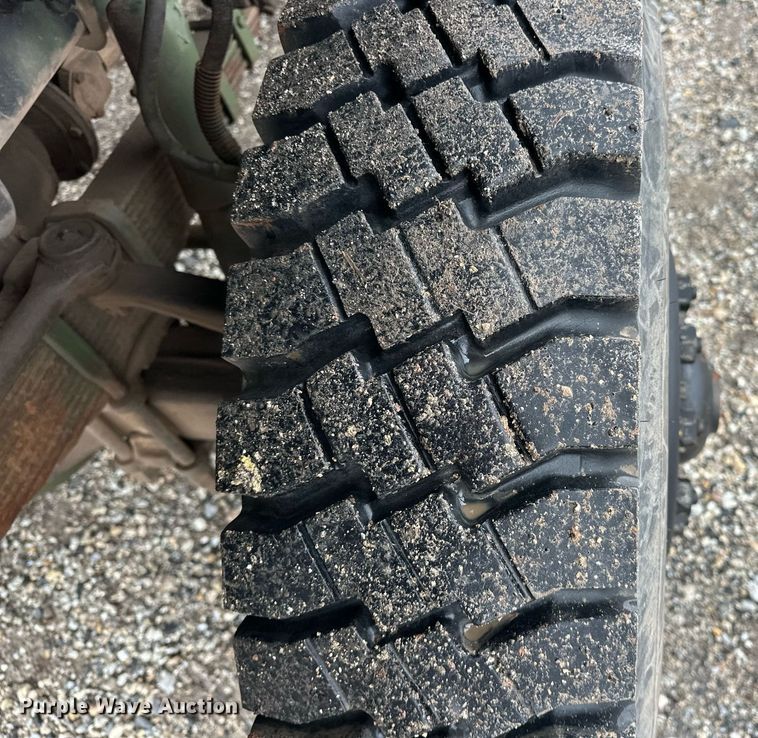 image for item ER4884 1985 AM General M929 6X6 dump truck