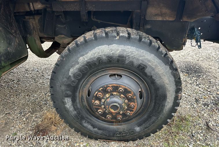 image for item ER4884 1985 AM General M929 6X6 dump truck