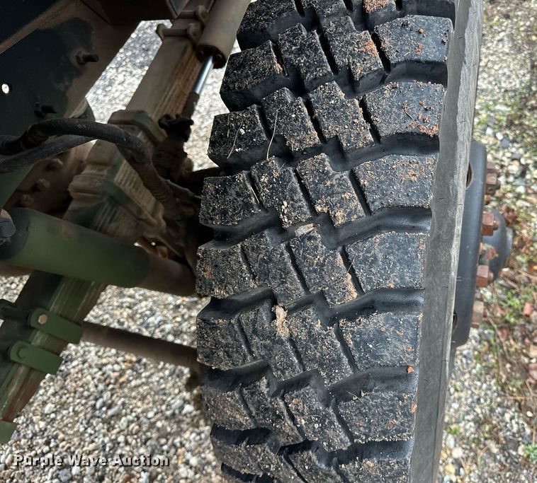 image for item ER4884 1985 AM General M929 6X6 dump truck