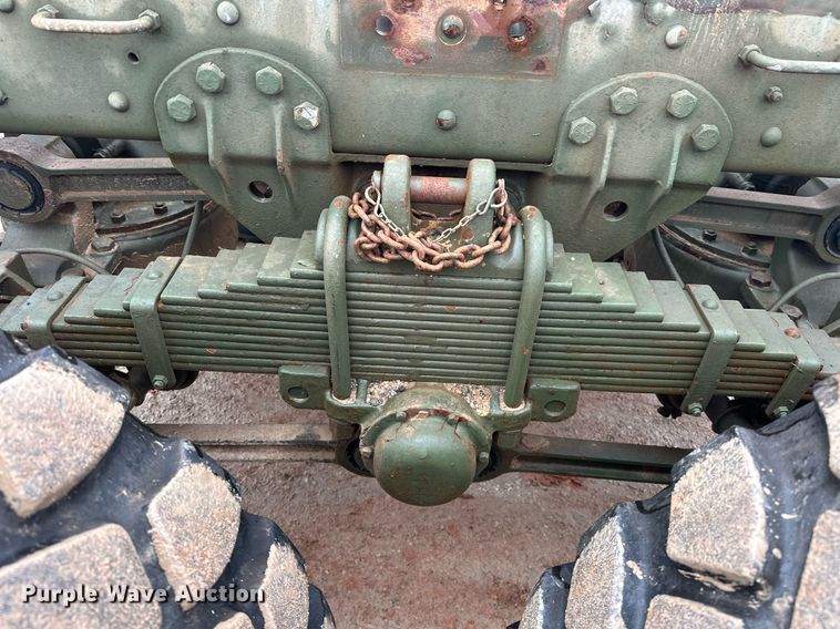 image for item ER4885 1986 AM General M944A1 6X6 truck cab and chassis