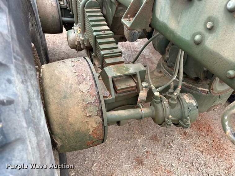 image for item ER4885 1986 AM General M944A1 6X6 truck cab and chassis