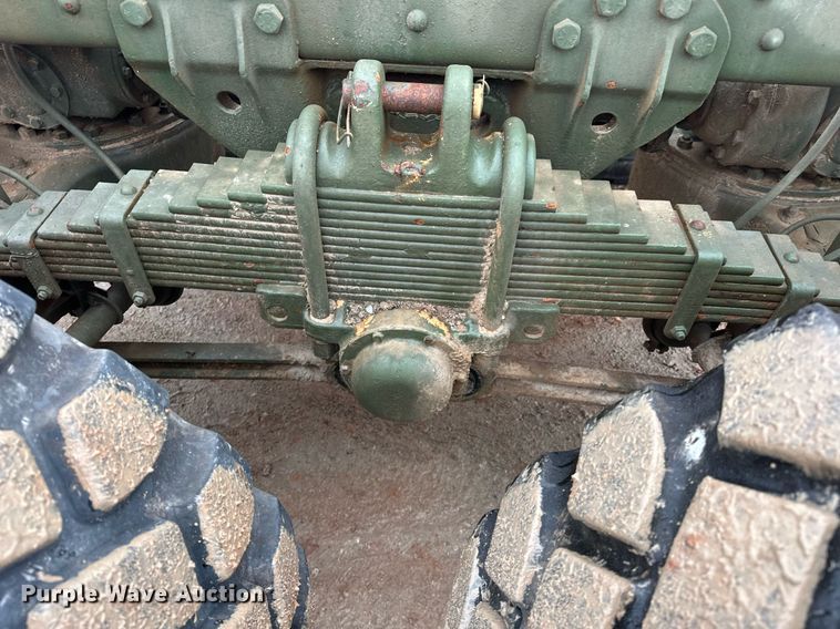 image for item ER4885 1986 AM General M944A1 6X6 truck cab and chassis