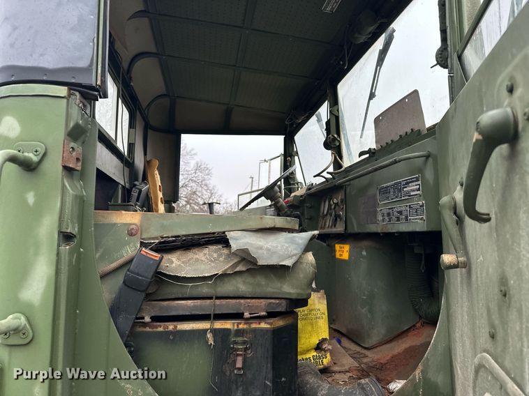 image for item ER4885 1986 AM General M944A1 6X6 truck cab and chassis