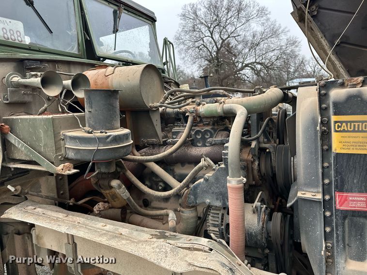 image for item ER4885 1986 AM General M944A1 6X6 truck cab and chassis