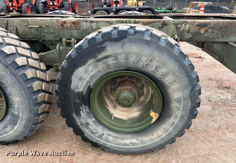 image for item ER4885 1986 AM General M944A1 6X6 truck cab and chassis