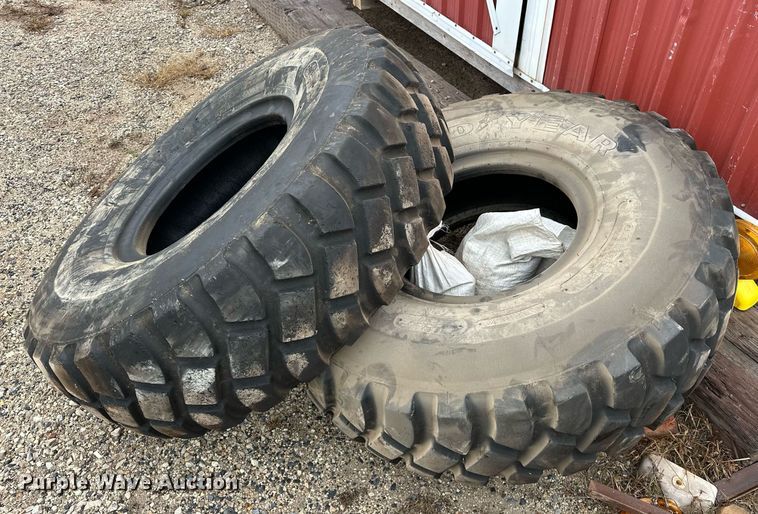 image for item ER4885 1986 AM General M944A1 6X6 truck cab and chassis