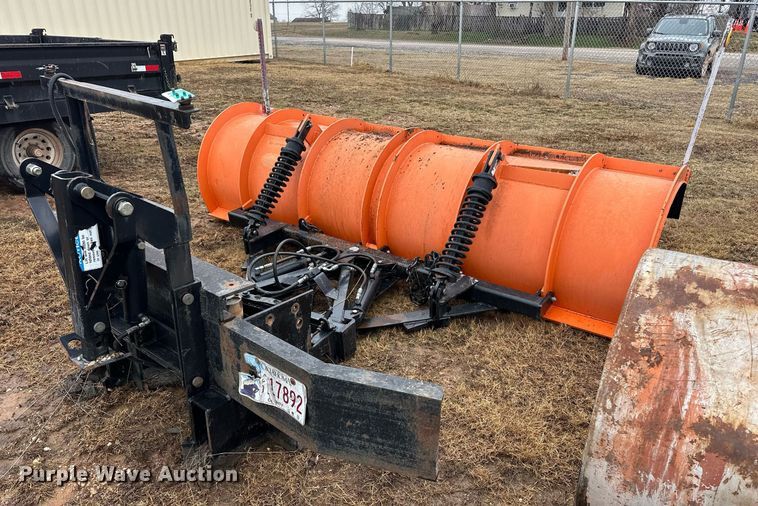 image for item ER4889 11' W snow plow