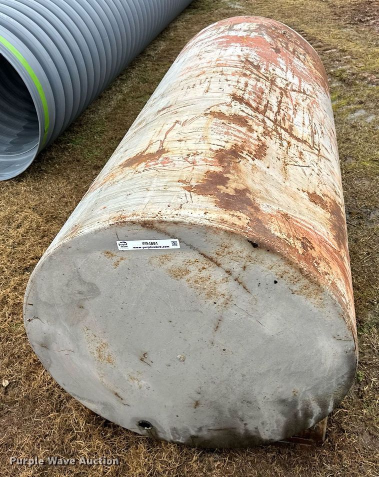 image for item ER4891 Oil tank