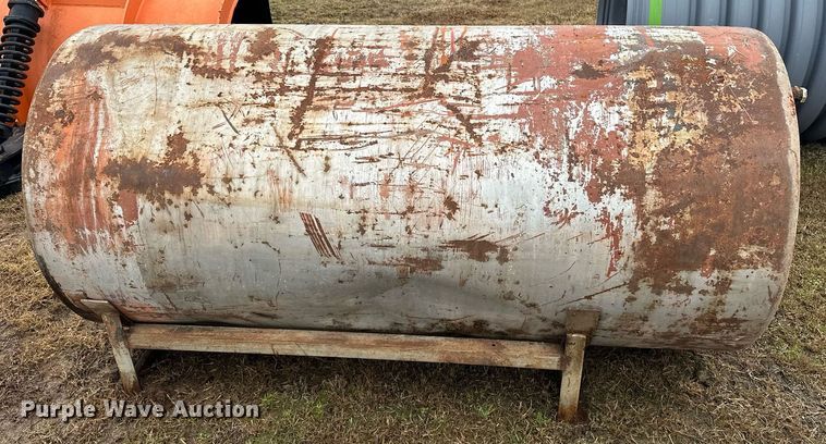 image for item ER4891 Oil tank
