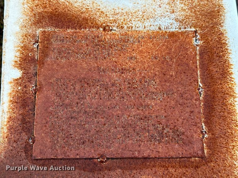 image for item ER4892 (3) auxiliary fuel tanks