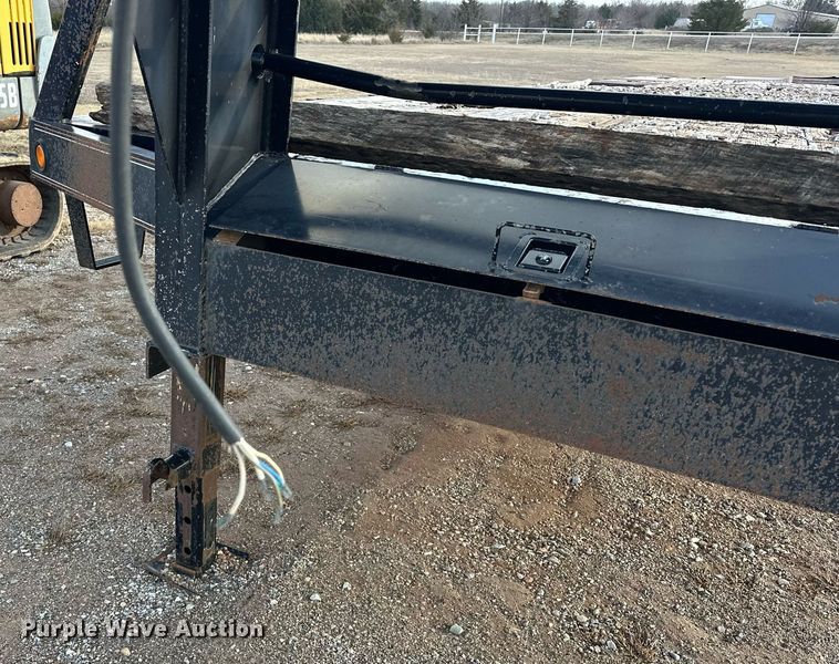 image for item ER4896 2011 May Trailer equipment trailer