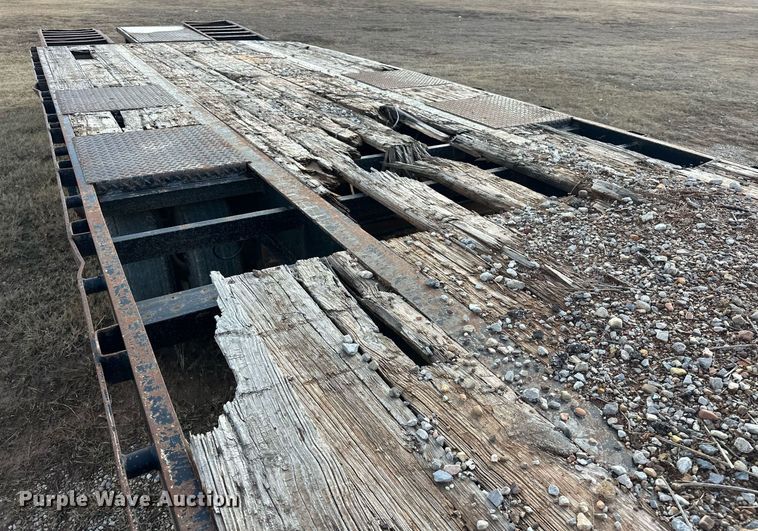 image for item ER4896 2011 May Trailer equipment trailer