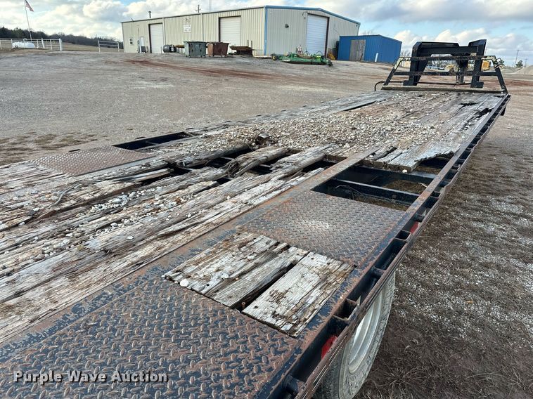 image for item ER4896 2011 May Trailer equipment trailer