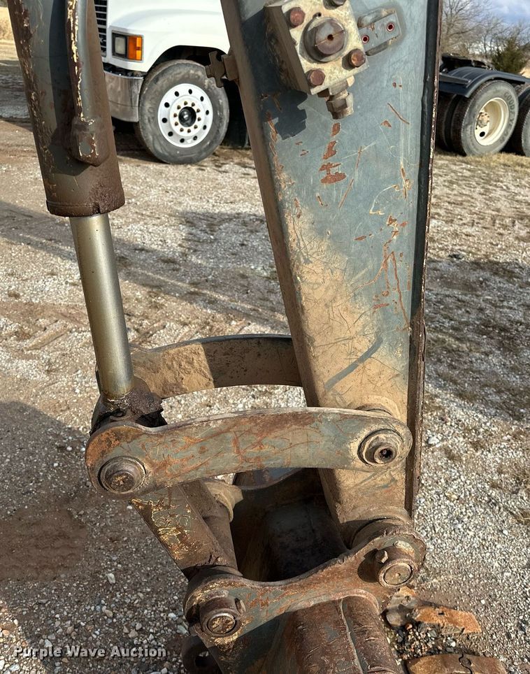 image for item ER4897 2004 Volvo EC55B mini excavator