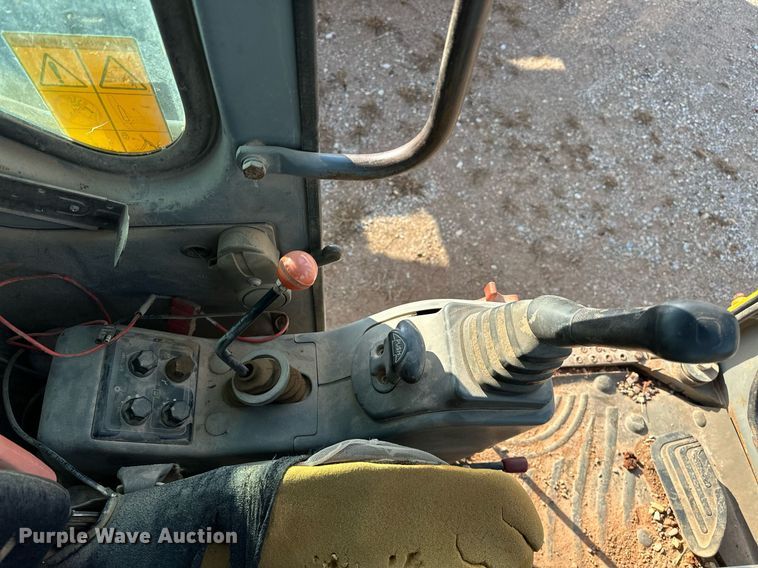 image for item ER4897 2004 Volvo EC55B mini excavator