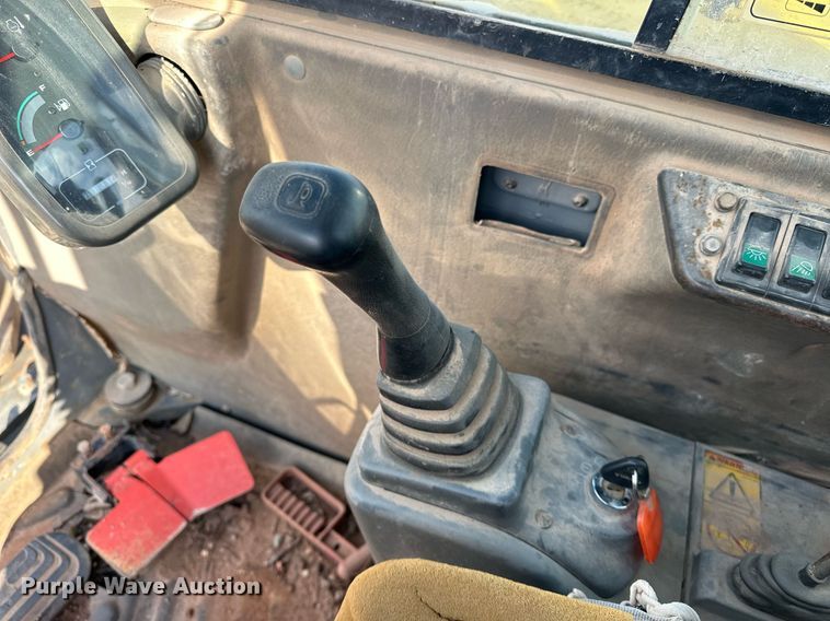 image for item ER4897 2004 Volvo EC55B mini excavator