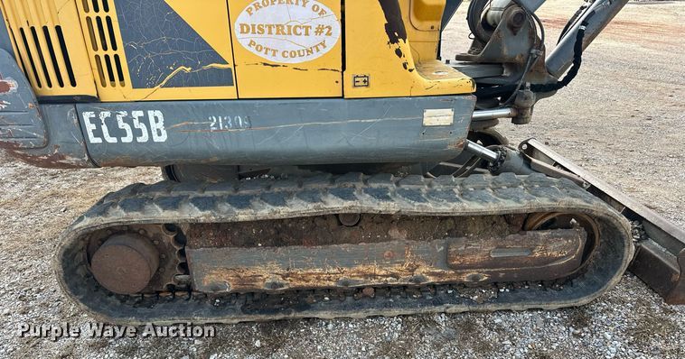 image for item ER4897 2004 Volvo EC55B mini excavator