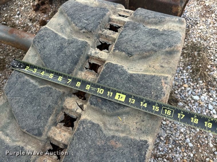 image for item ER4897 2004 Volvo EC55B mini excavator