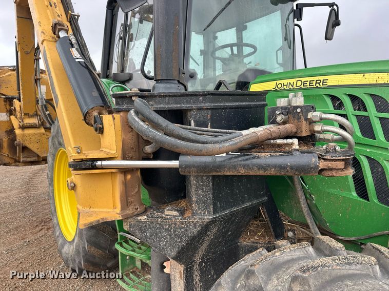 image for item ER4898 2017 John Deere 6110M MFWD tractor