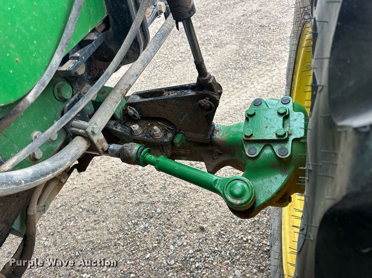 image for item ER4898 2017 John Deere 6110M MFWD tractor