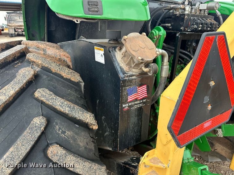 image for item ER4898 2017 John Deere 6110M MFWD tractor