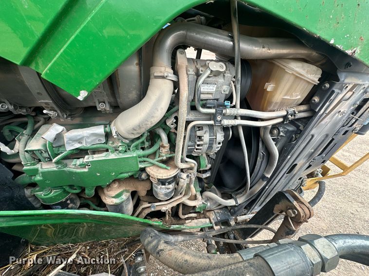 image for item ER4898 2017 John Deere 6110M MFWD tractor