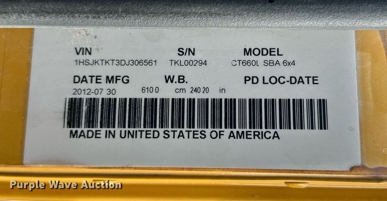 image for item ER4900 2013 Caterpillar CT660L semi truck