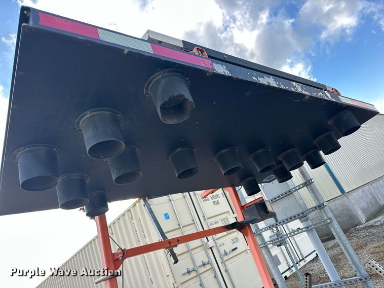 image for item ER4902 Wanco arrow board trailer