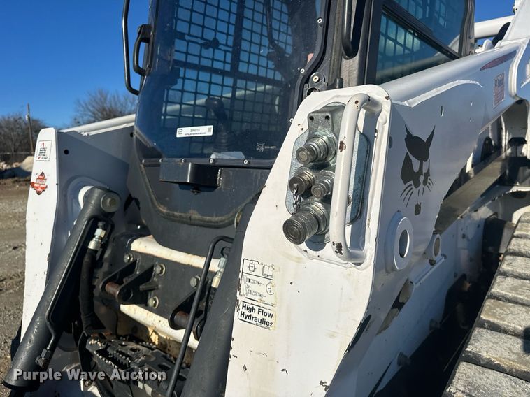 image for item ER4919 2014 Bobcat T870 tracked skid steer loader