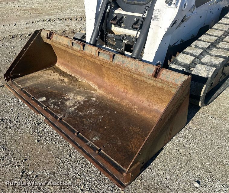 image for item ER4919 2014 Bobcat T870 tracked skid steer loader