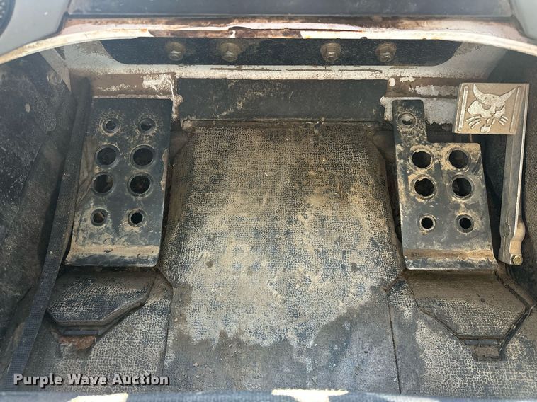 image for item ER4919 2014 Bobcat T870 tracked skid steer loader