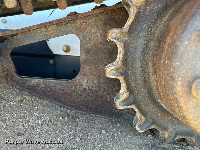 image for item ER4919 2014 Bobcat T870 tracked skid steer loader