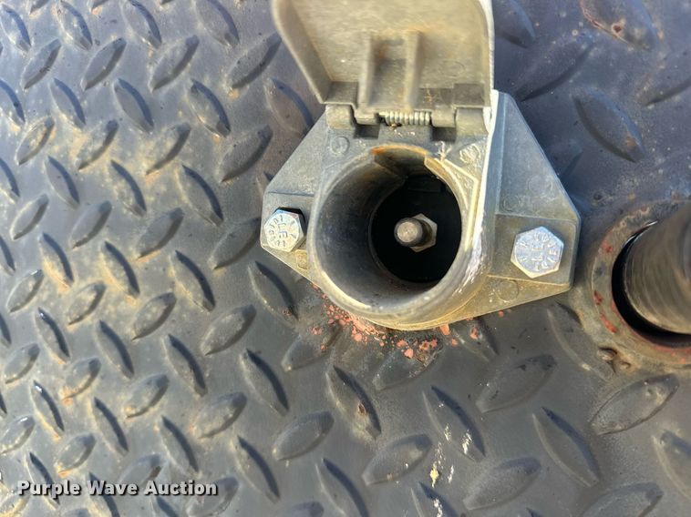 image for item ER4928 2004 Magnolia Lowboy drop deck equipment trailer