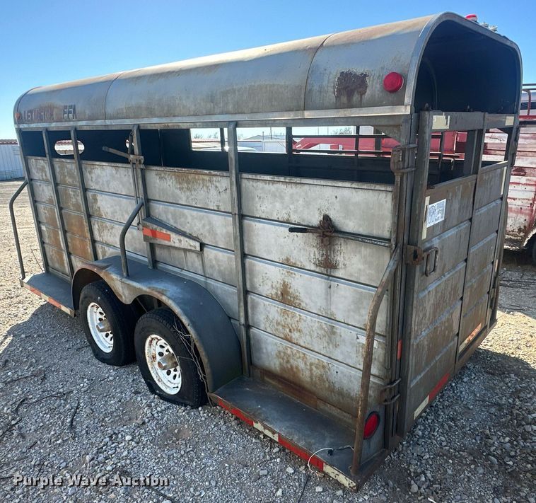 image for item ER4929 1994 W-W Trailers livestock trailer