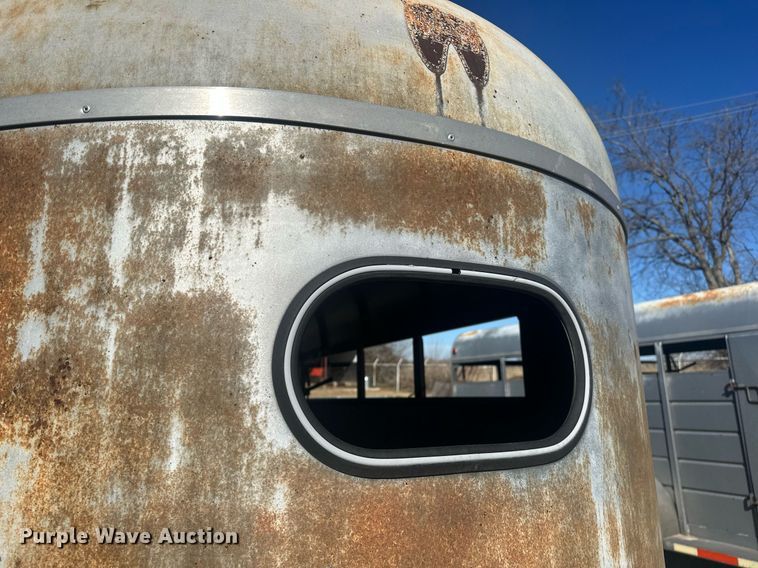 image for item ER4929 1994 W-W Trailers livestock trailer