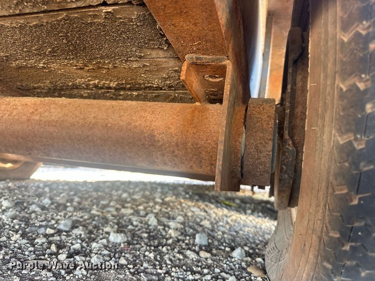 image for item ER4929 1994 W-W Trailers livestock trailer