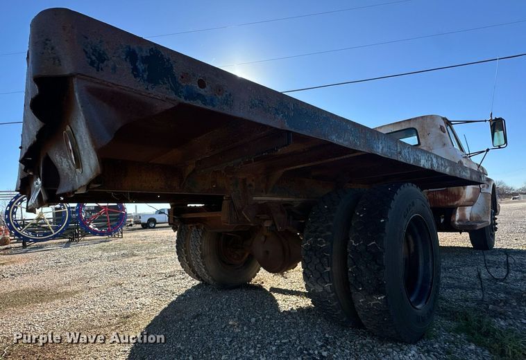 image for item ER4932 1970 Chevrolet C50 flatbed truck