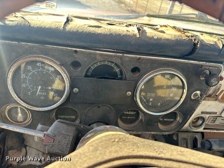 image for item ER4932 1970 Chevrolet C50 flatbed truck