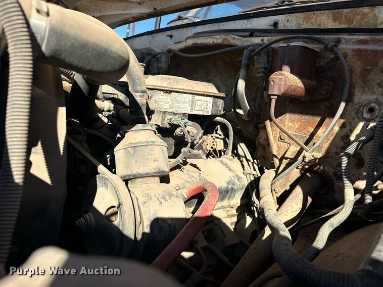 image for item ER4932 1970 Chevrolet C50 flatbed truck