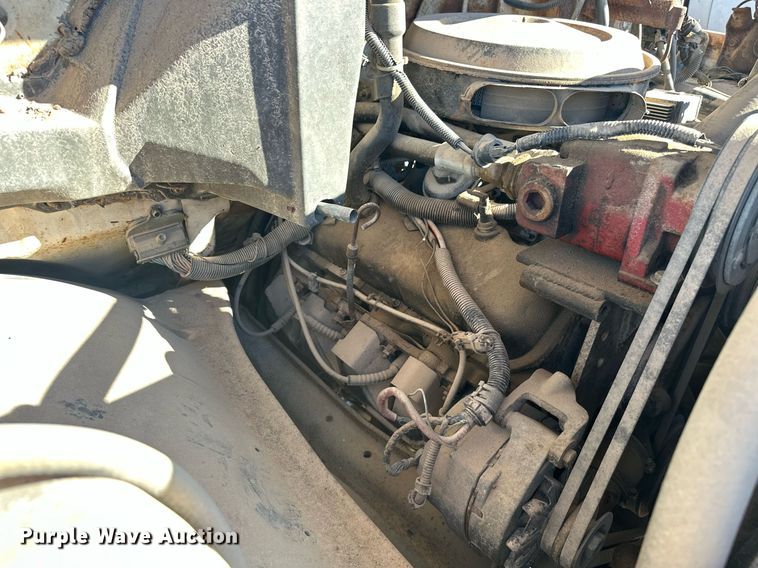 image for item ER4932 1970 Chevrolet C50 flatbed truck