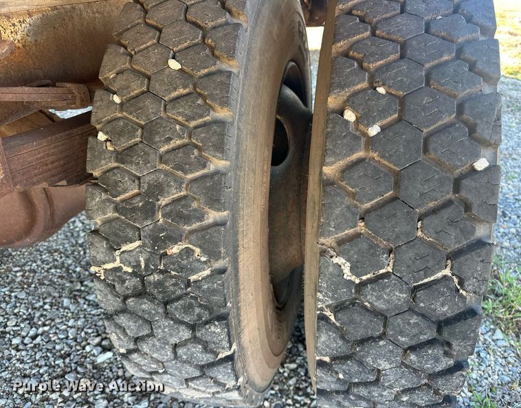 image for item ER4932 1970 Chevrolet C50 flatbed truck