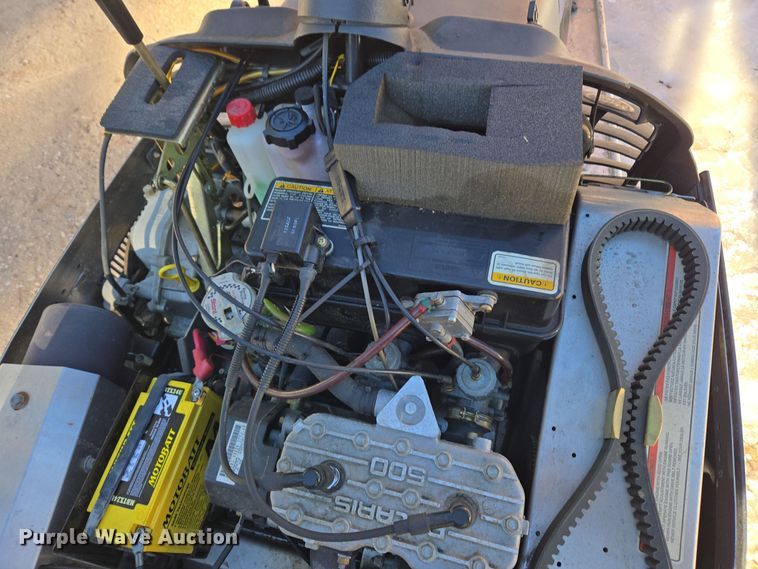 image for item ER5148 2004 Polaris Wide Trak LX snowmobile