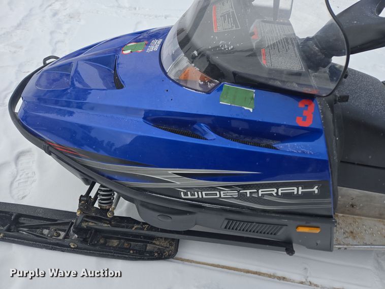 image for item ER5155 2007 Polaris Wide Trak snowmobile