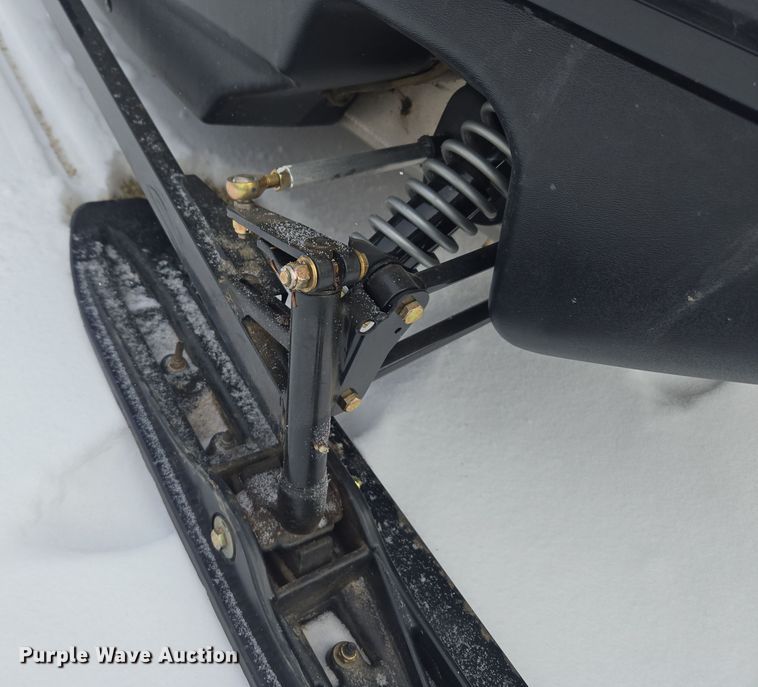 image for item ER5155 2007 Polaris Wide Trak snowmobile