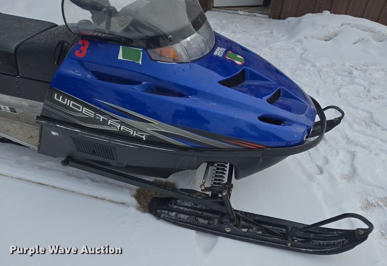 image for item ER5155 2007 Polaris Wide Trak snowmobile