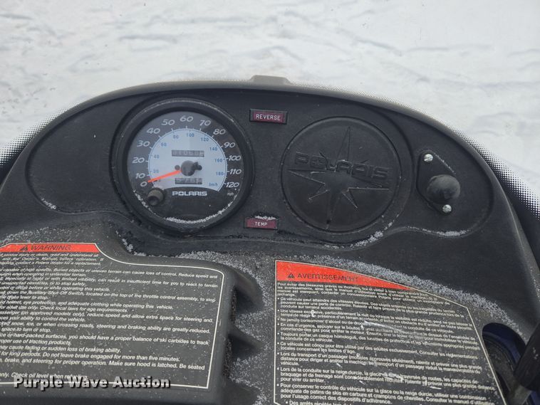 image for item ER5155 2007 Polaris Wide Trak snowmobile